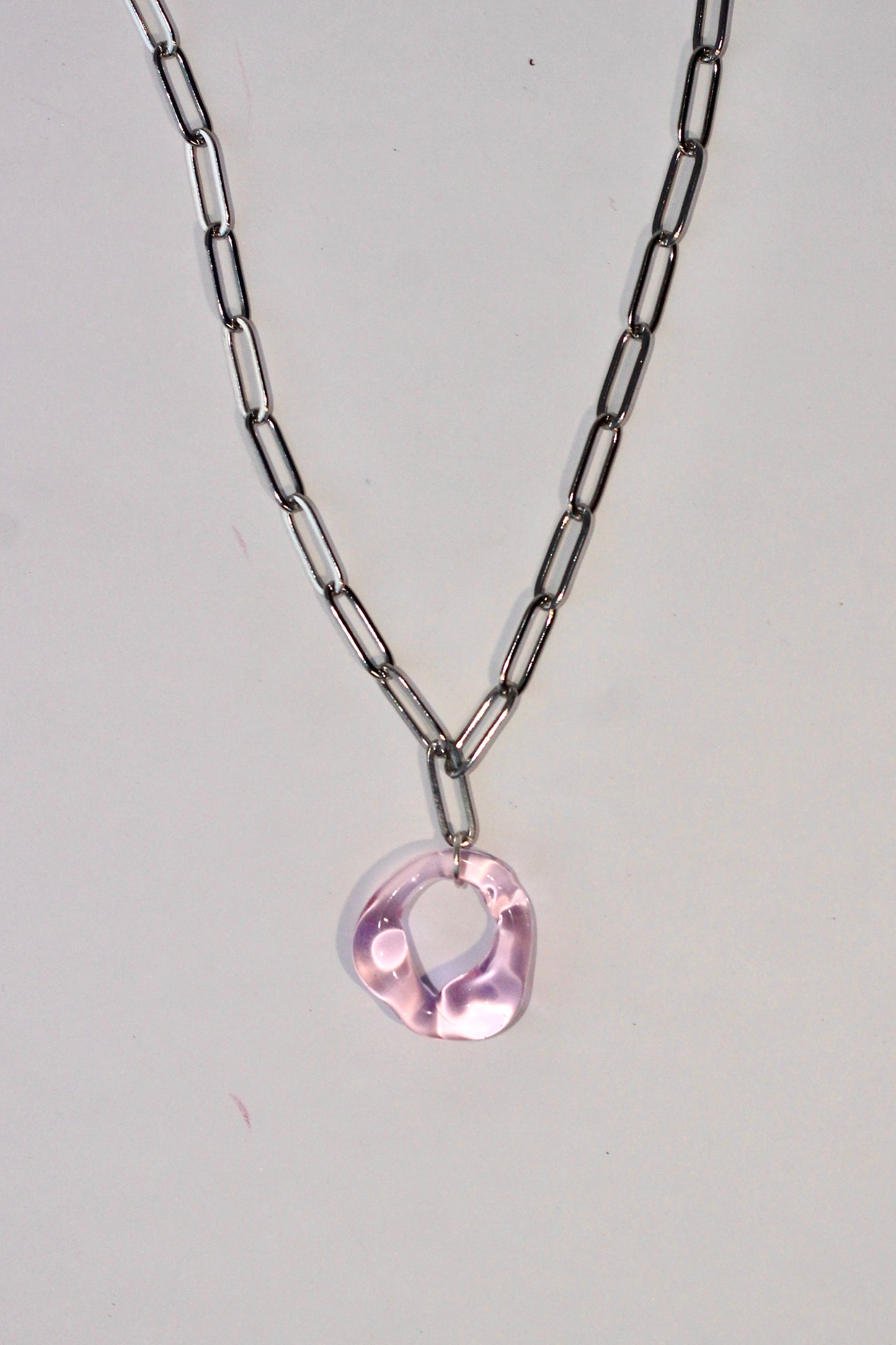 Loop Necklace - Pink