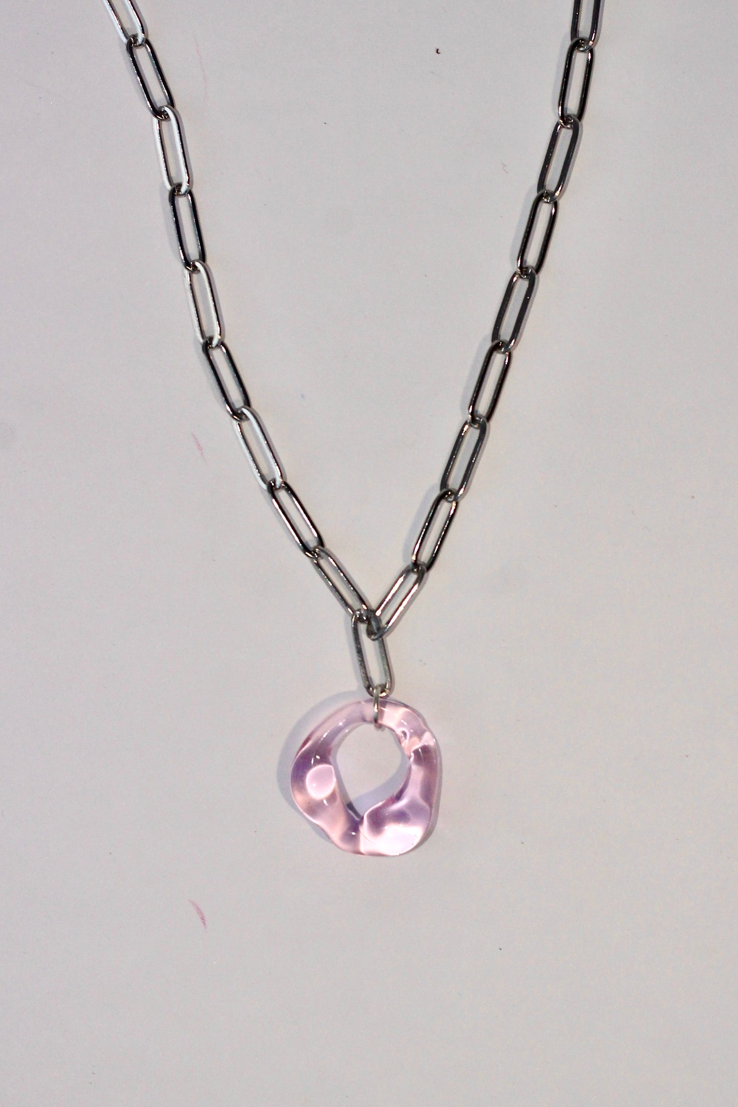 Loop Necklace - Pink